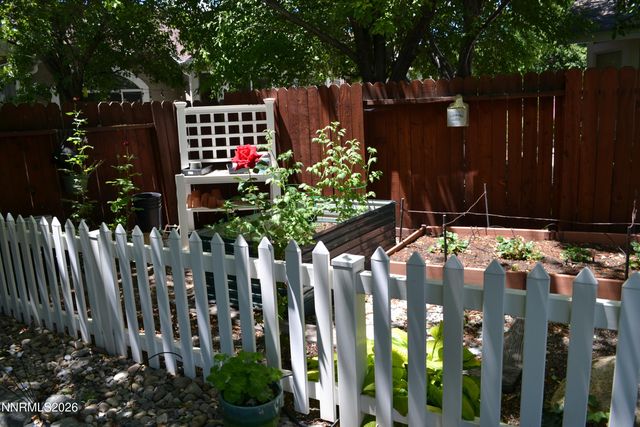 1848 Bougainvillea Drive, Minden, NV 89423