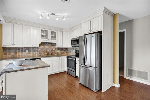 112 BROWN ST, Reading, PA 19606