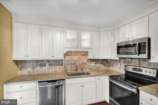 112 BROWN ST, Reading, PA 19606