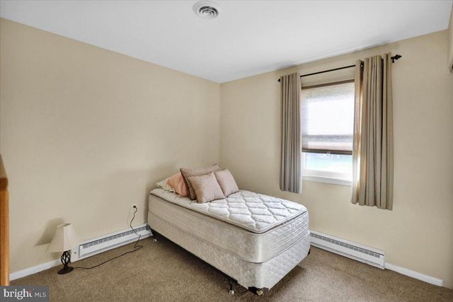 112 BROWN ST, Reading, PA 19606