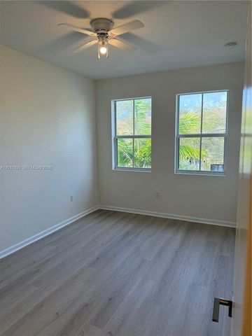 1455 SE 26th Ave, Homestead, FL 33035