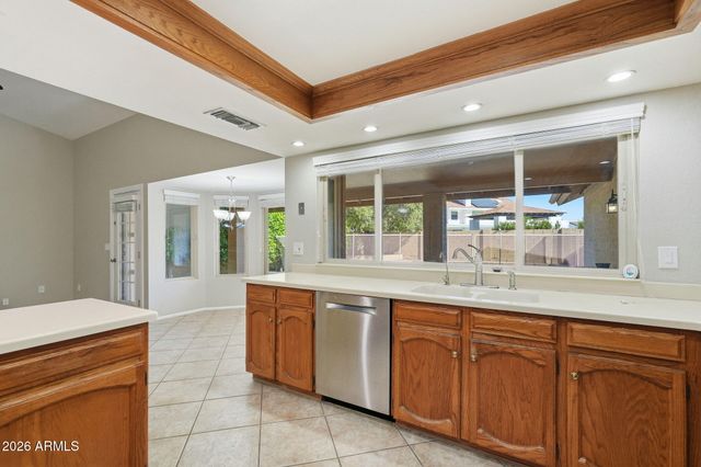 1906 E CAROLINE Lane, Tempe, AZ 85284