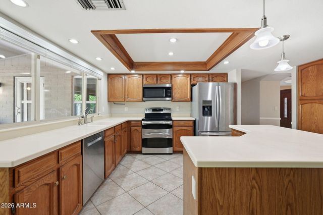 1906 E CAROLINE Lane, Tempe, AZ 85284