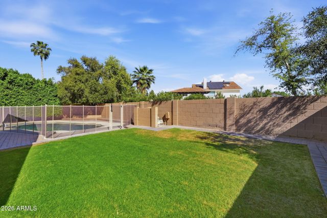 1906 E CAROLINE Lane, Tempe, AZ 85284