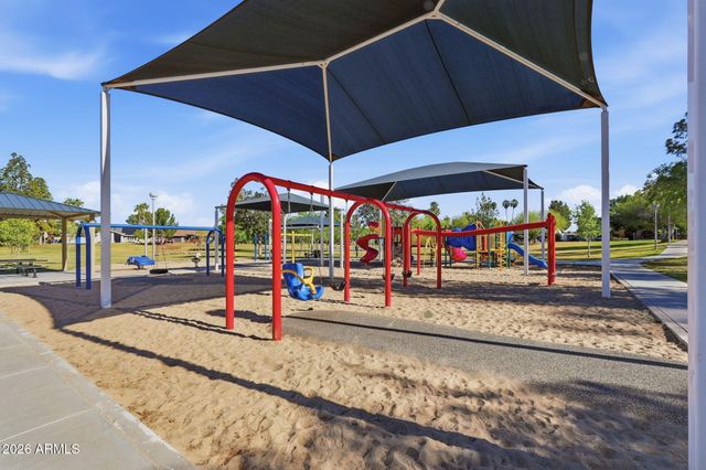 1906 E CAROLINE Lane, Tempe, AZ 85284