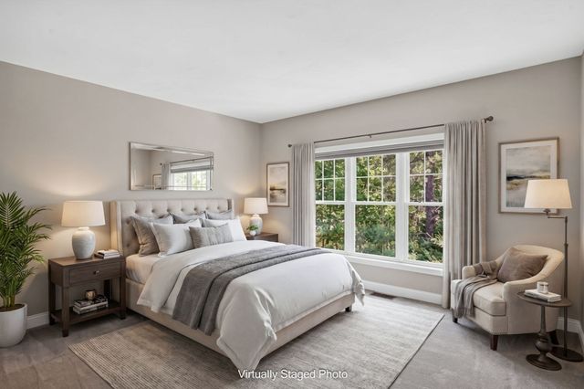 26 Boatwrights Loop, Plymouth, MA 02360