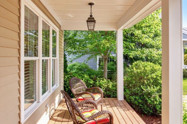 26 Boatwrights Loop, Plymouth, MA 02360