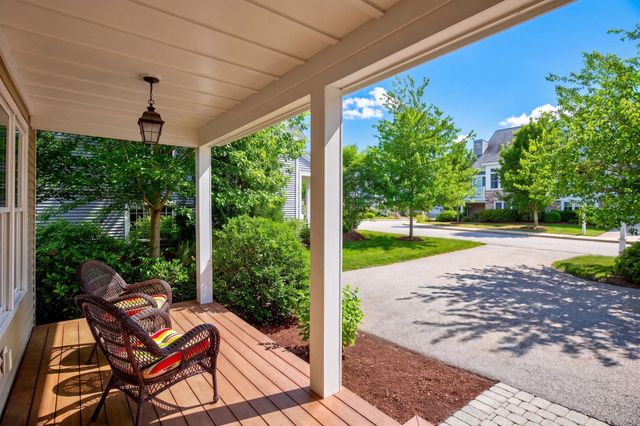 26 Boatwrights Loop, Plymouth, MA 02360