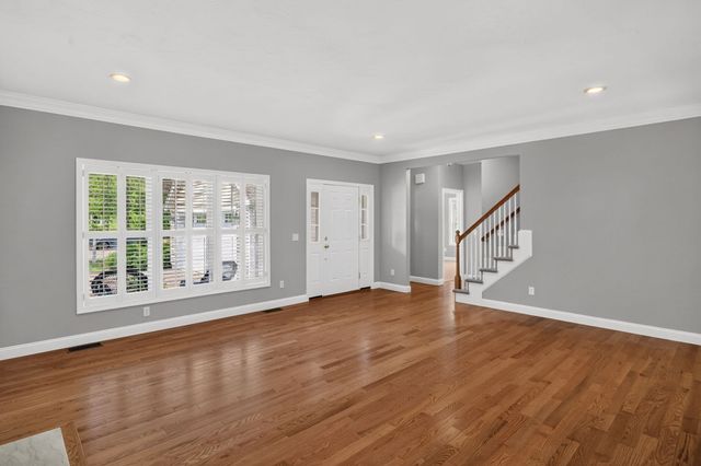 26 Boatwrights Loop, Plymouth, MA 02360