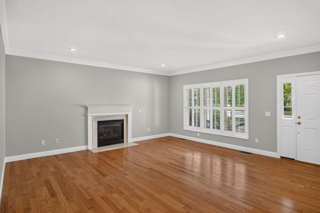 26 Boatwrights Loop, Plymouth, MA 02360