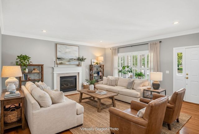 26 Boatwrights Loop, Plymouth, MA 02360