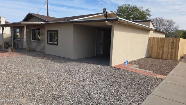 7141 N 47TH Avenue, Glendale, AZ 85301