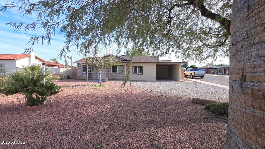 7141 N 47TH Avenue, Glendale, AZ 85301