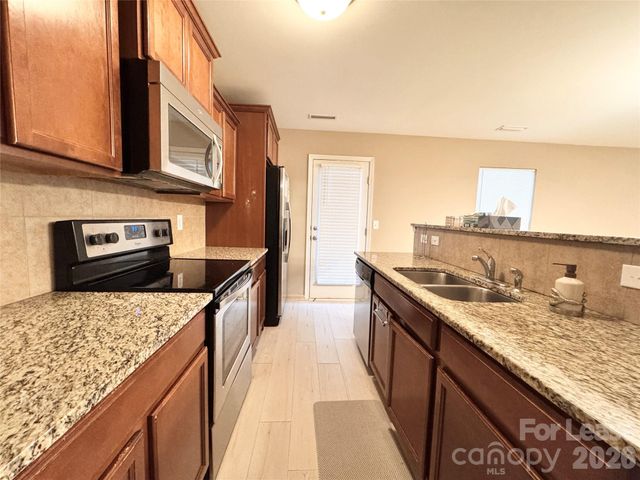 9642 Hanberry Boulevard, Charlotte, NC 28213