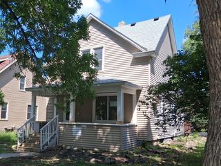 48 Mckinley Place N, Saint Cloud, MN 56303