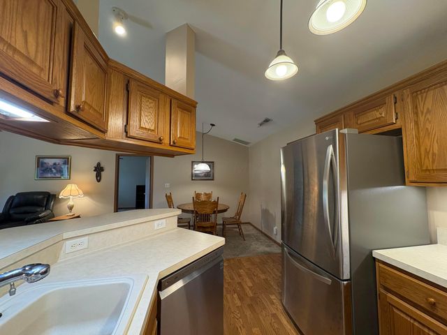 4560 Whittington Drive, Groveport, OH 43125