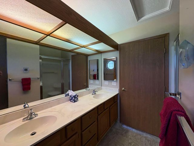 4560 Whittington Drive, Groveport, OH 43125