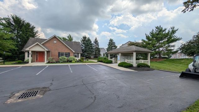 4560 Whittington Drive, Groveport, OH 43125