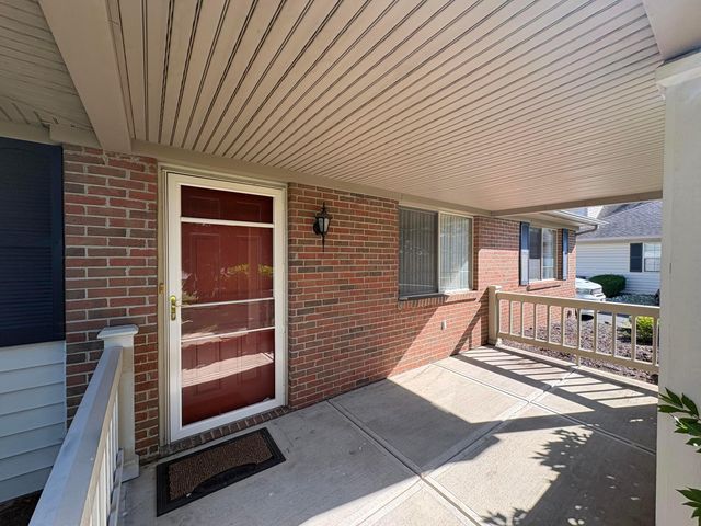 4560 Whittington Drive, Groveport, OH 43125