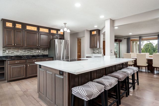 2412 SQUAW PRAIRIE Road, Belvidere, IL 61008