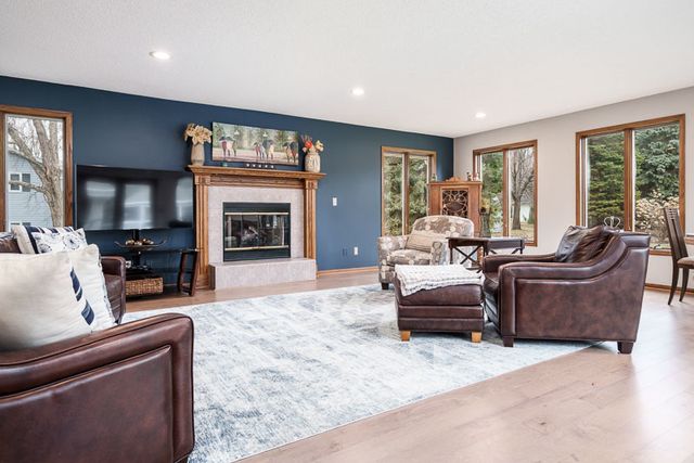 2412 SQUAW PRAIRIE Road, Belvidere, IL 61008