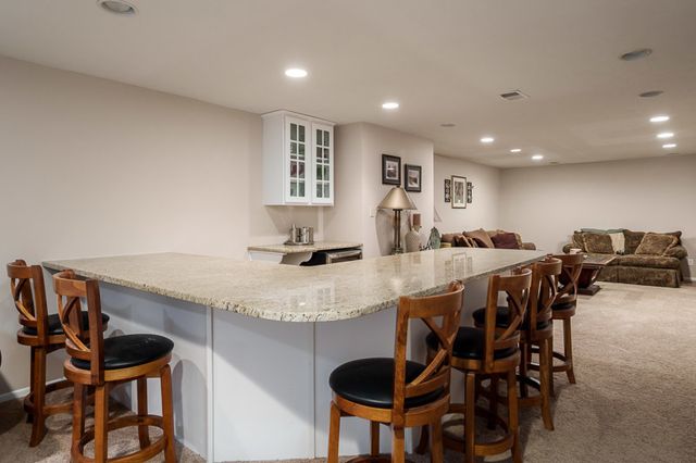 2412 SQUAW PRAIRIE Road, Belvidere, IL 61008