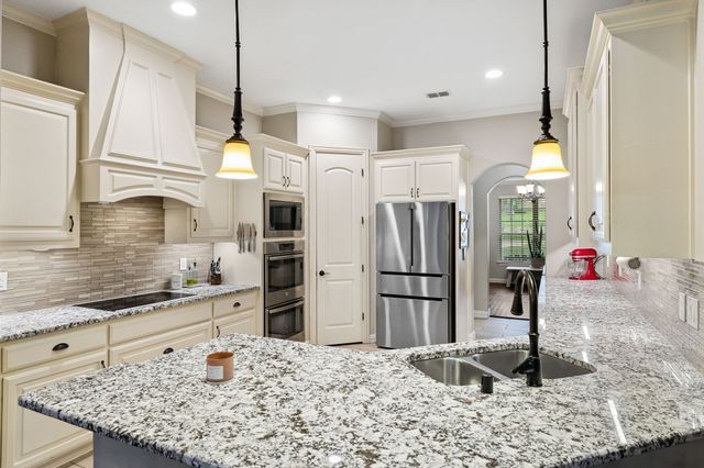 3423 Lakewood Lane, Flower Mound, TX 75022
