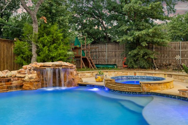 3423 Lakewood Lane, Flower Mound, TX 75022