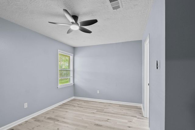 2131 Counter Point Drive, Houston, TX 77055