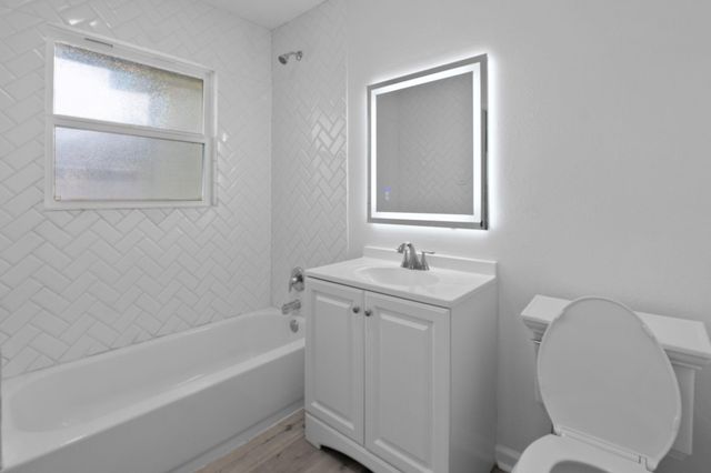 2131 Counter Point Drive, Houston, TX 77055