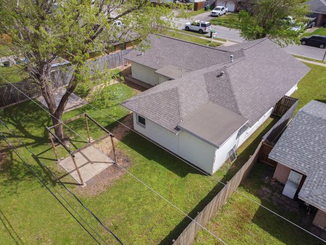 2131 Counter Point Drive, Houston, TX 77055