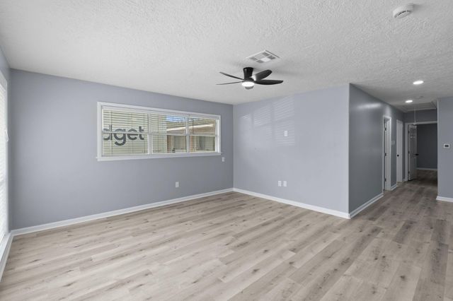 2131 Counter Point Drive, Houston, TX 77055