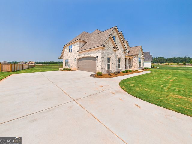 119 Pridgen Pass, Perry, GA 31069