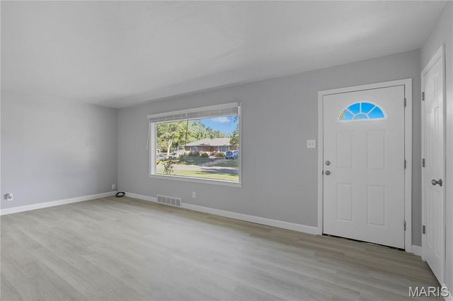 912 Burgos Street, Spanish Lake, MO 63138