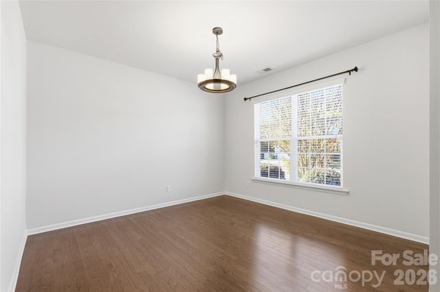 159 E Warfield Drive, Mooresville, NC 28115