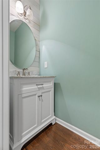 159 E Warfield Drive, Mooresville, NC 28115