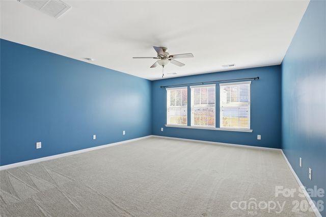 159 E Warfield Drive, Mooresville, NC 28115