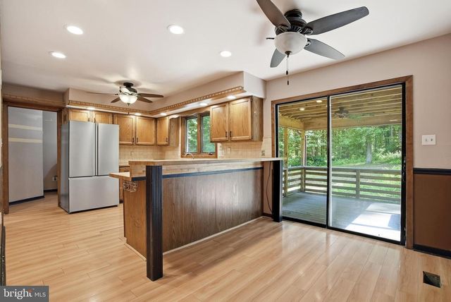 3 UPPER BANK DR, Chadds Ford, PA 19317