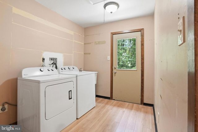 3 UPPER BANK DR, Chadds Ford, PA 19317