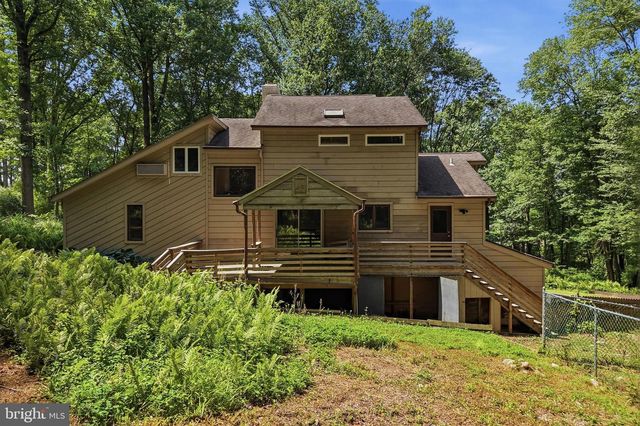 3 UPPER BANK DR, Chadds Ford, PA 19317