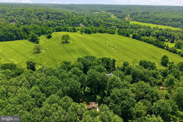 3 UPPER BANK DR, Chadds Ford, PA 19317