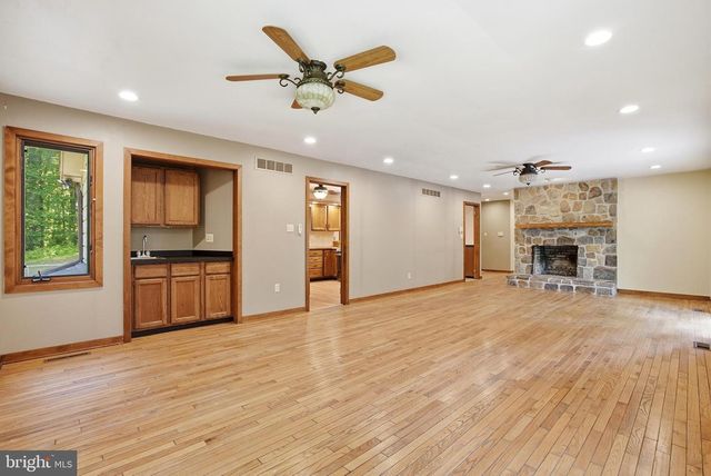 3 UPPER BANK DR, Chadds Ford, PA 19317