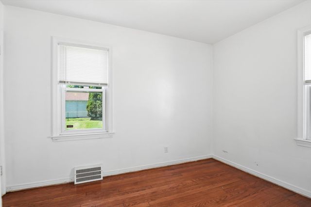 3432 Woodside Street, Dearborn, MI 48124