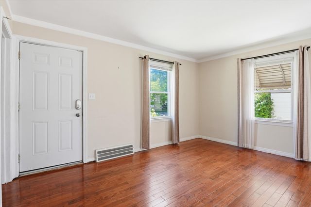 3432 Woodside Street, Dearborn, MI 48124