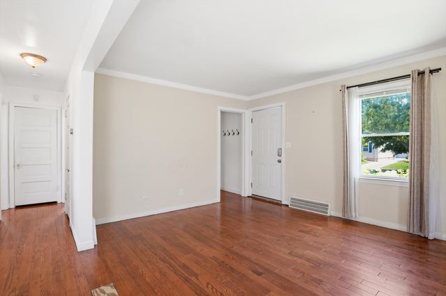 3432 Woodside Street, Dearborn, MI 48124