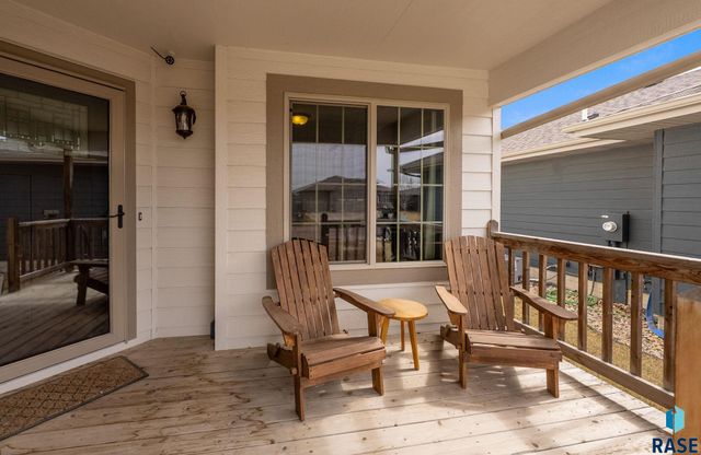 4308 S Vista Park Ave Avenue, Sioux Falls, SD 57106