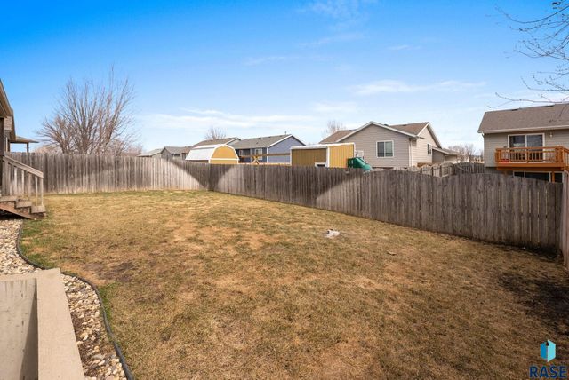 4308 S Vista Park Ave Avenue, Sioux Falls, SD 57106