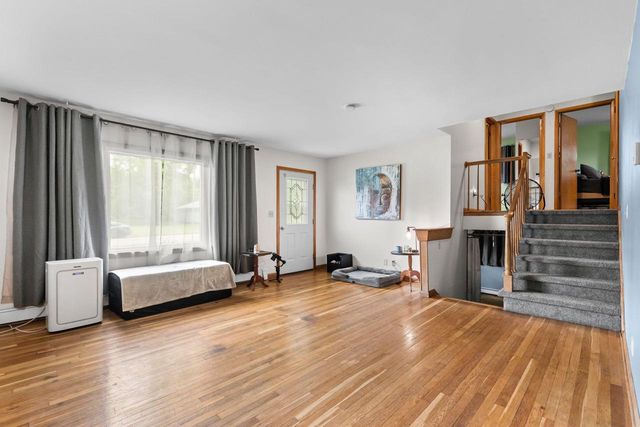 14 Arcade Glen Road, Ripon, WI 54971