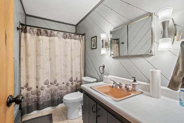 14 Arcade Glen Road, Ripon, WI 54971