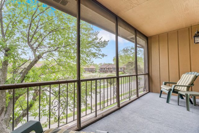 854 Jordan Circle, Schererville, IN 46375